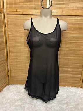 Victoria Secret Black Sheer Lace Hem Chemise Teddy Side Slit large lace trim